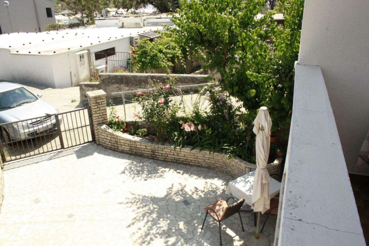 Guesthouse Matusan'S Place Banjol ภายนอก รูปภาพ
